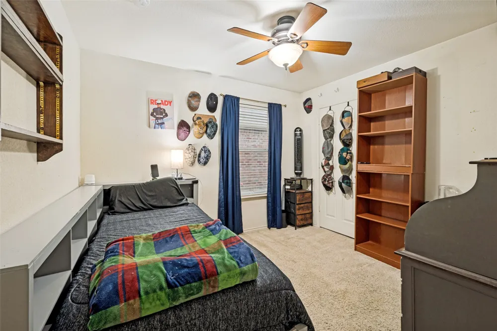 8701 Wagon Trail Cross Roads, TX 76227