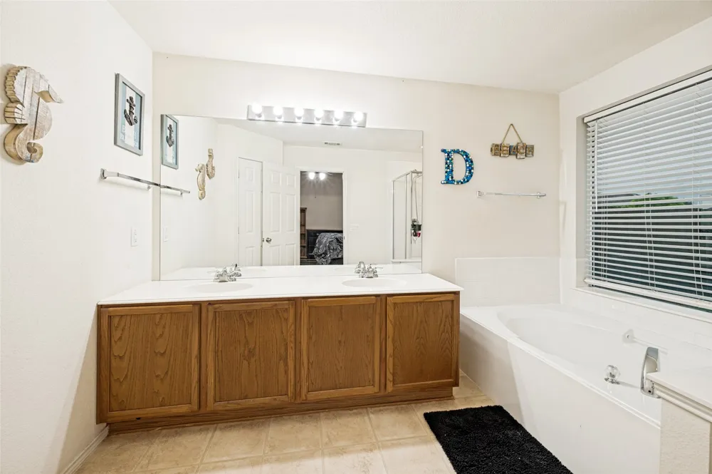 8701 Wagon Trail Cross Roads, TX 76227