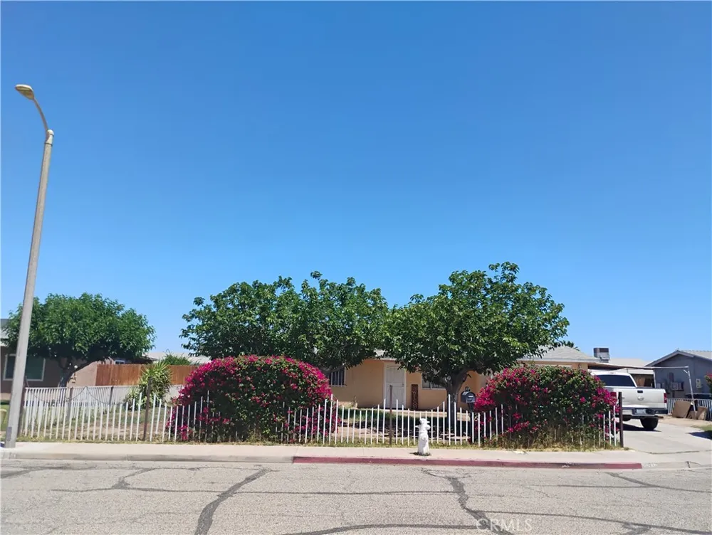 1333 Bruce Court Blythe, CA 92225