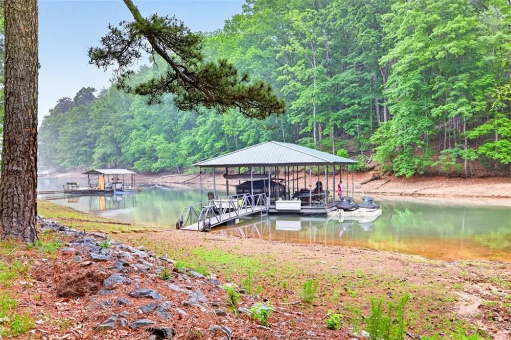 6010 Robbs Drive Cumming, GA 30041