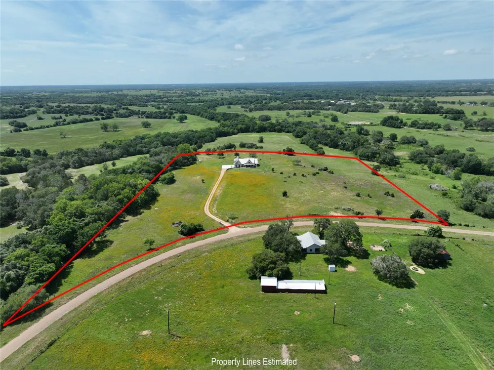 2165 County Road 250 Road Weimar, TX 78962