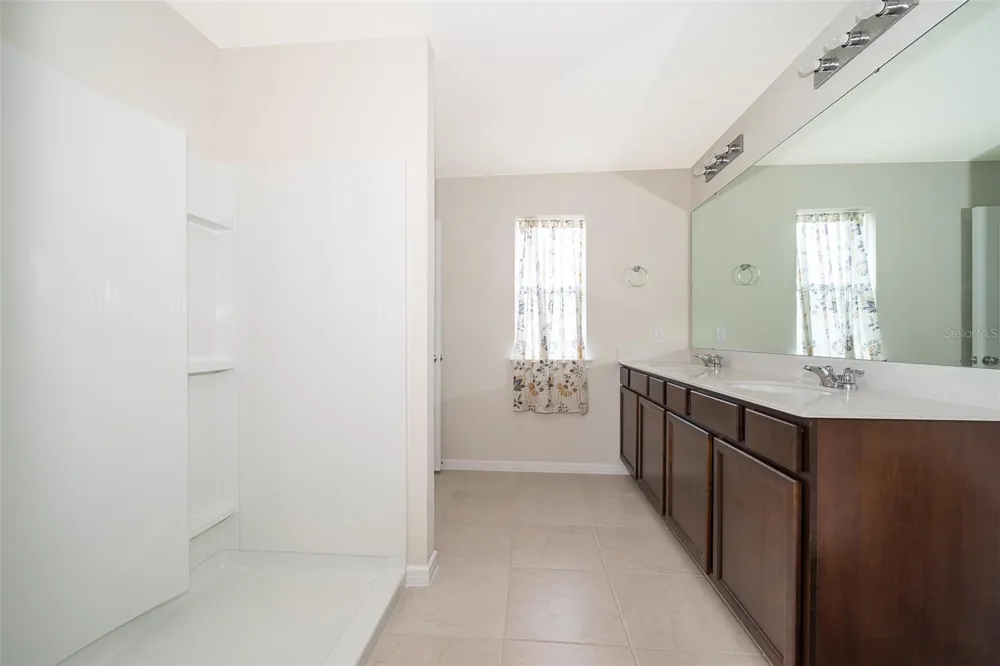1941 SUMMER SERENITY DRIVE Kissimmee, FL 34744