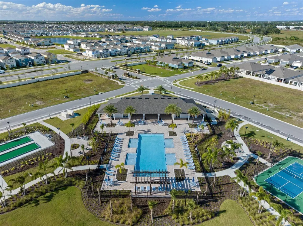 1941 SUMMER SERENITY DRIVE Kissimmee, FL 34744