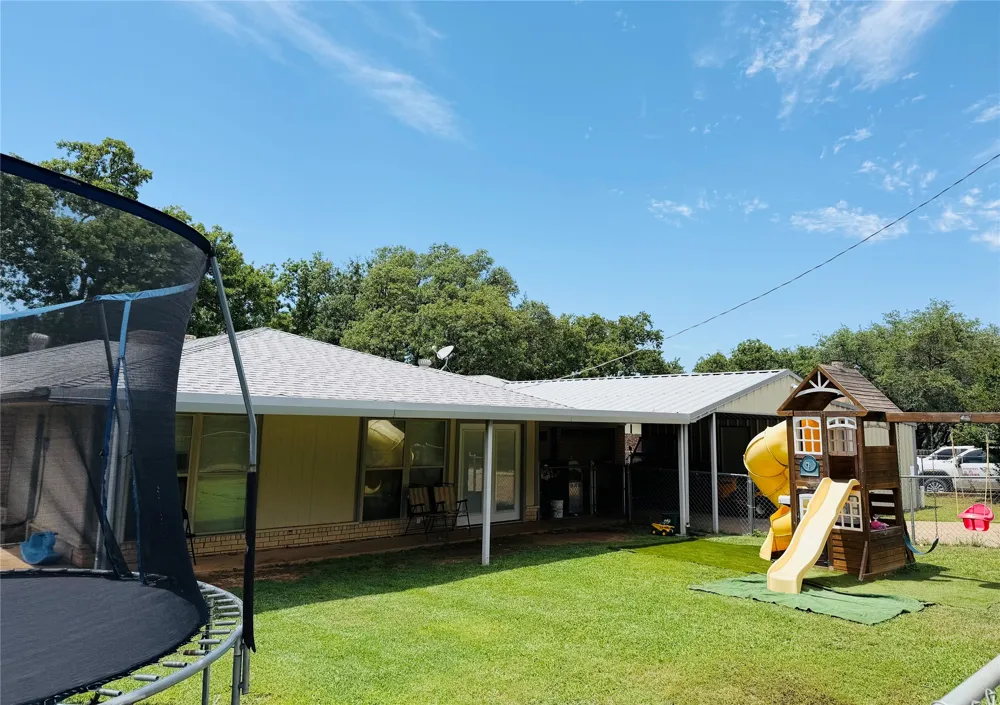 506 Oakwood Drive Eastland, TX 76448