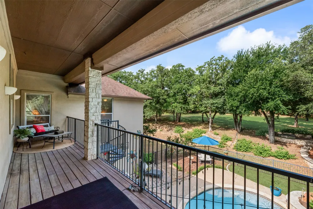 115 River Run Drive Azle, TX 76020