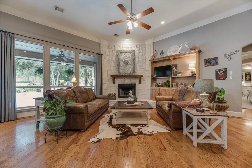 115 River Run Drive Azle, TX 76020