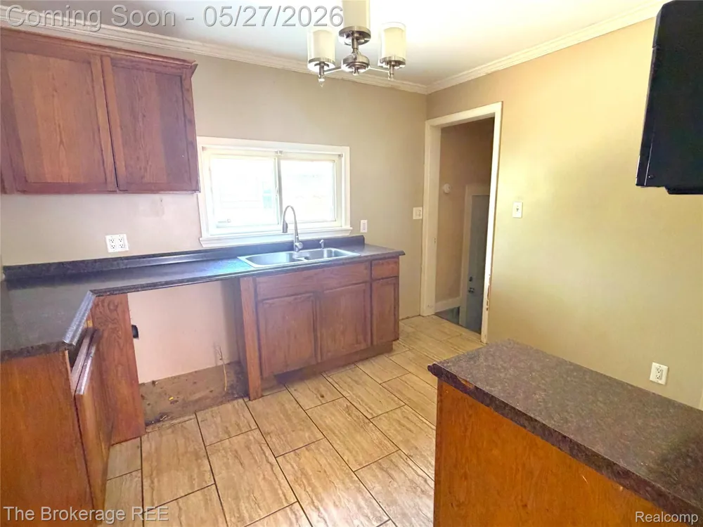11205 Saginaw Street Mt Morris City, MI 48458