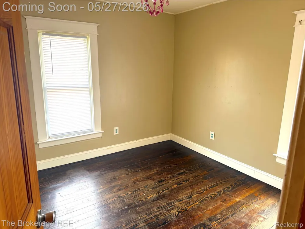 11205 Saginaw Street Mt Morris City, MI 48458