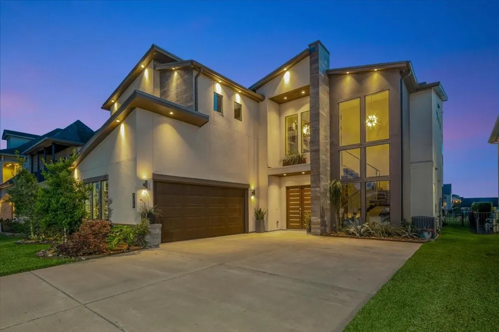 725 Pegasus Lane League City, TX 77573
