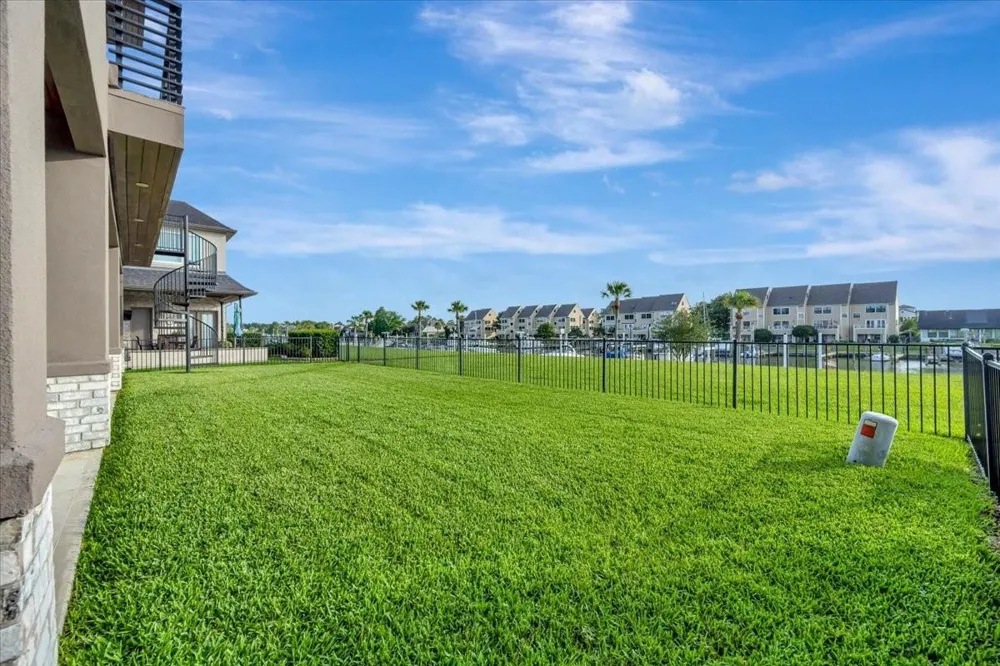 725 Pegasus Lane League City, TX 77573