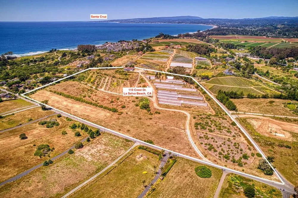 1101 Crest Drive La Selva Beach, CA 95076