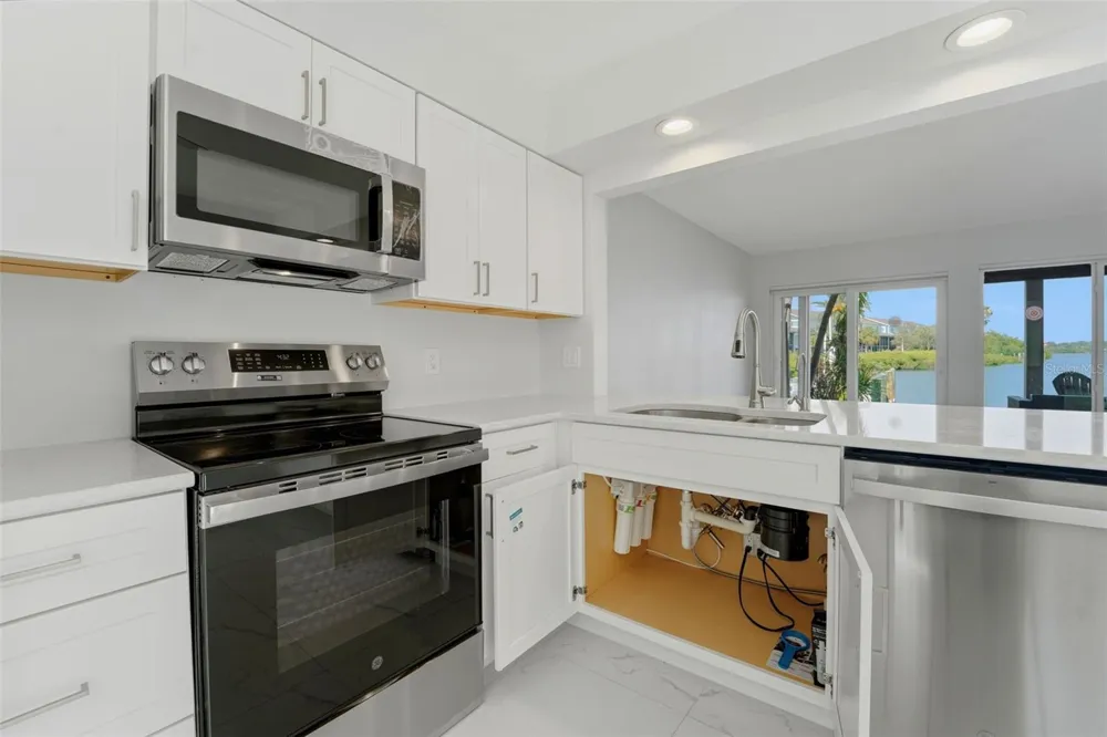 833 E GULF BOULEVARD #103 Indian Rocks Beach, FL 33785