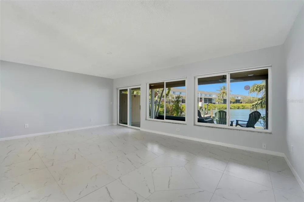 833 E GULF BOULEVARD #103 Indian Rocks Beach, FL 33785