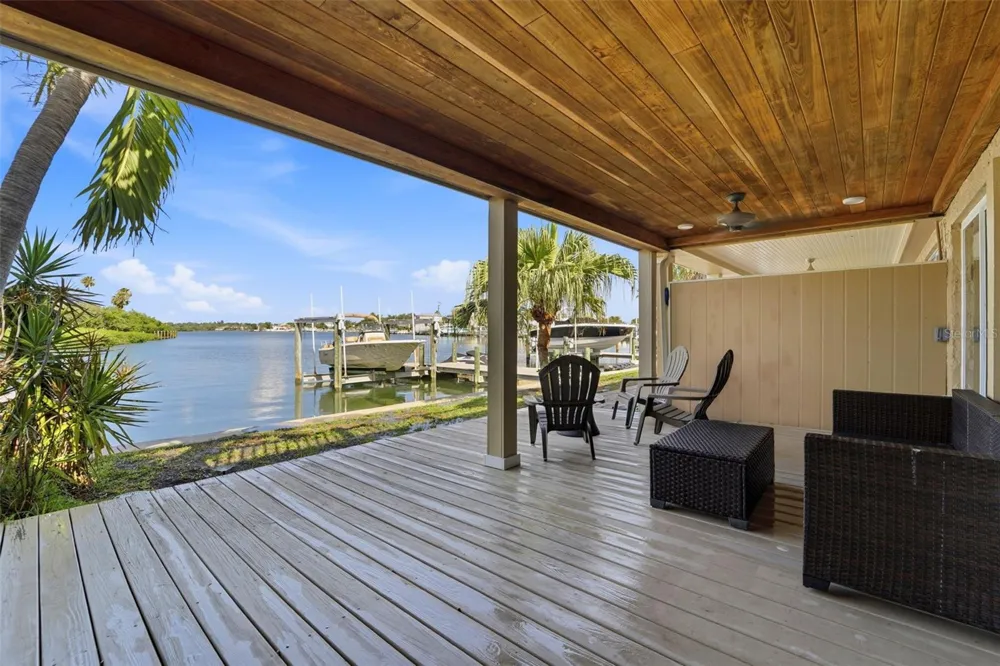 833 E GULF BOULEVARD #103 Indian Rocks Beach, FL 33785