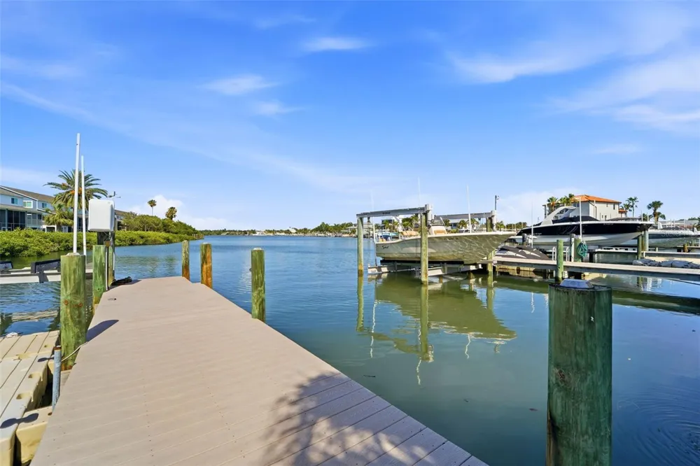 833 E GULF BOULEVARD #103 Indian Rocks Beach, FL 33785