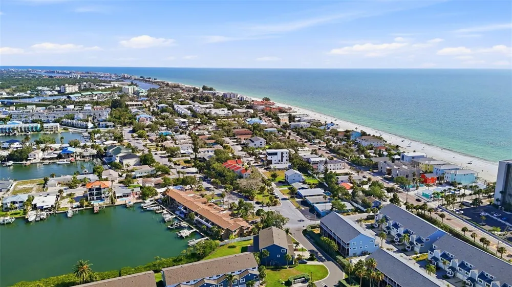833 E GULF BOULEVARD #103 Indian Rocks Beach, FL 33785