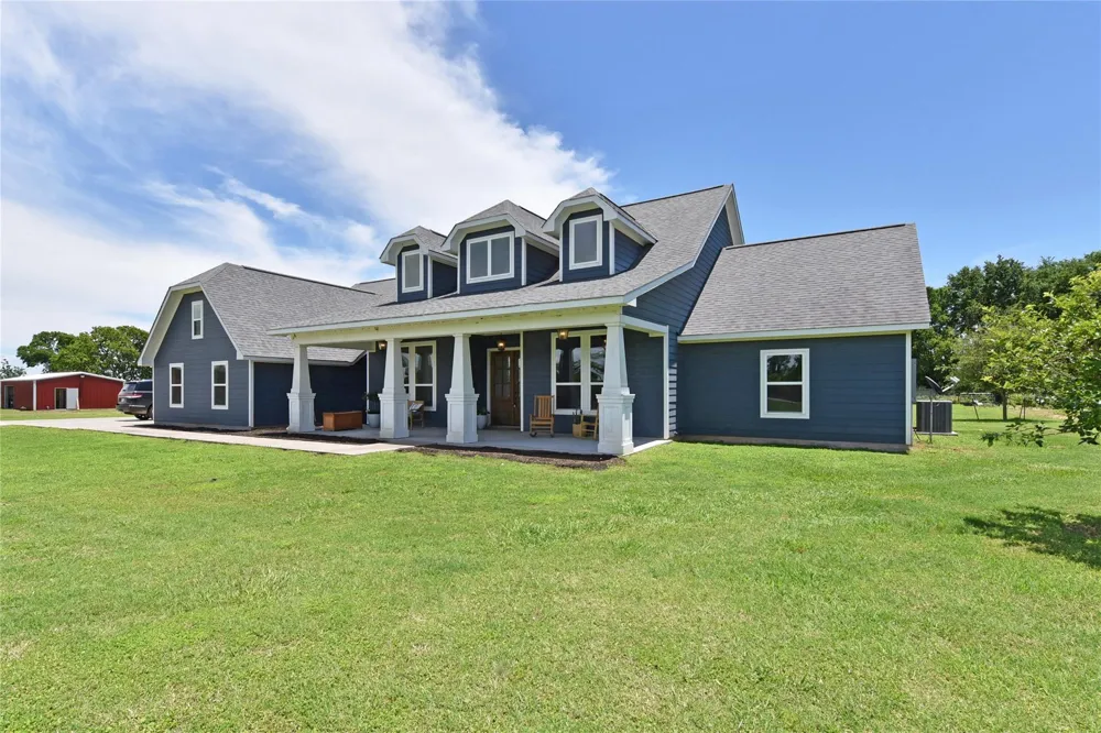 406 County Road 100 Boling, TX 77420