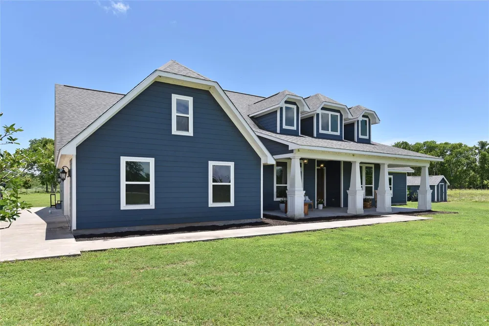 406 County Road 100 Boling, TX 77420