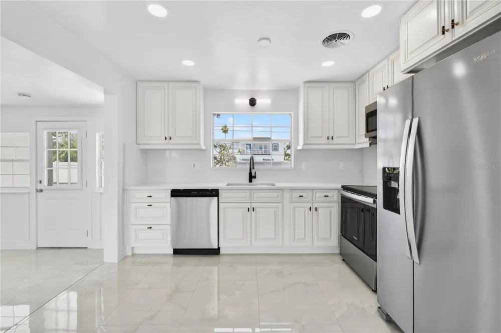 260 42ND AVENUE St Pete Beach, FL 33706