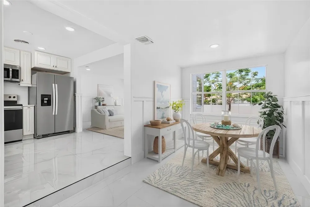 260 42ND AVENUE St Pete Beach, FL 33706