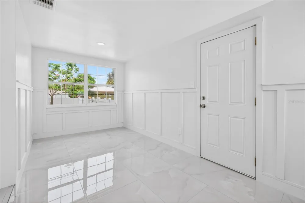260 42ND AVENUE St Pete Beach, FL 33706