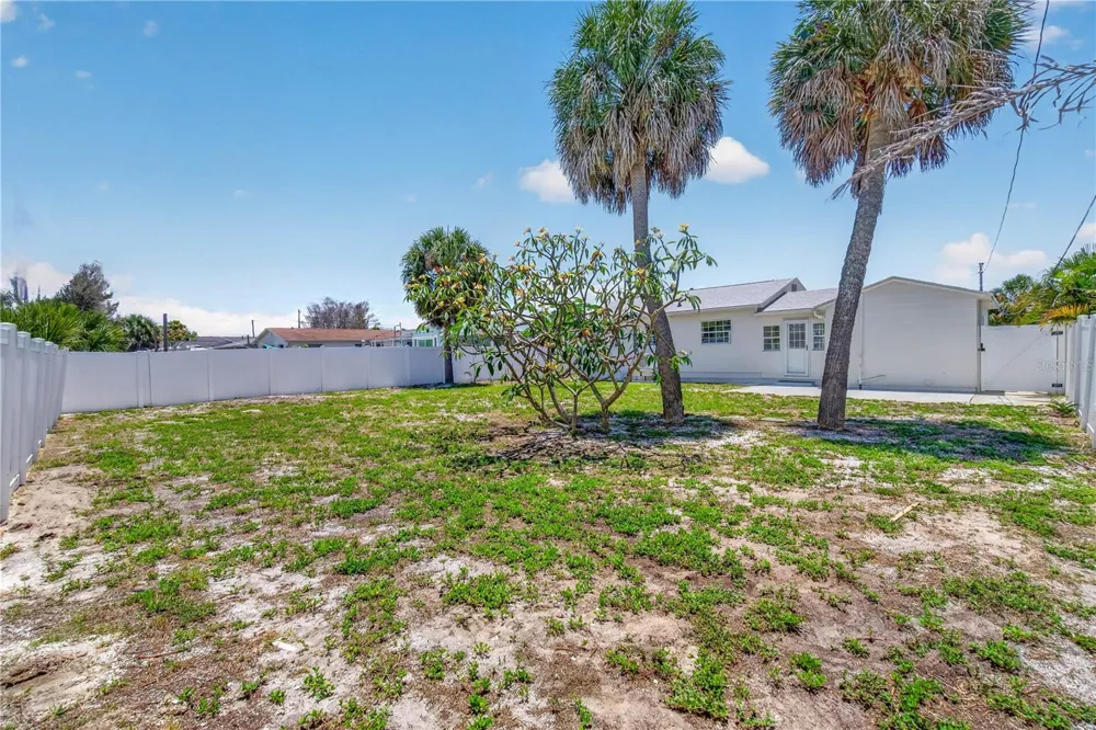 260 42ND AVENUE St Pete Beach, FL 33706