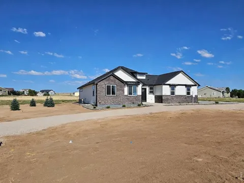 16505 Fairbanks Court