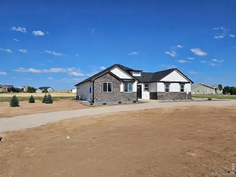 16505 Fairbanks Court
