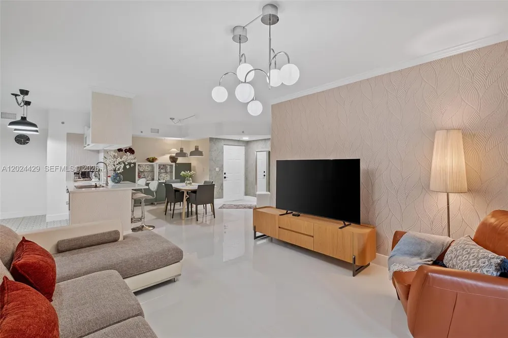 17145 Bay Rd #4204 Sunny Isles Beach, FL 33160