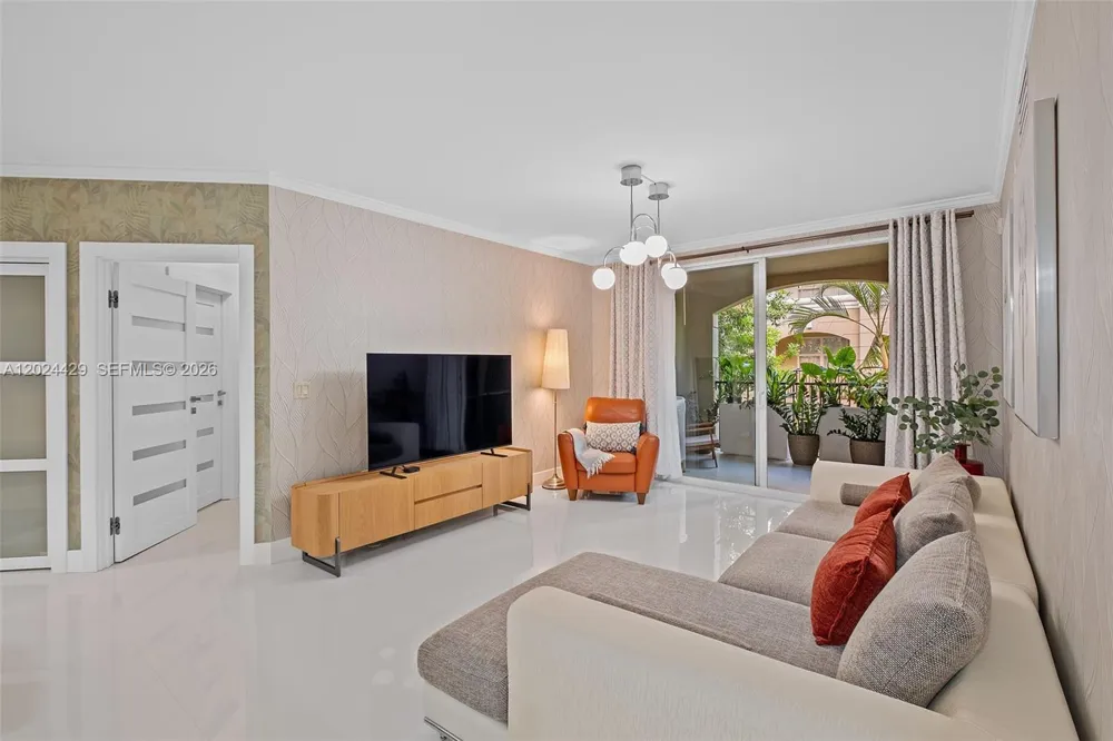 17145 Bay Rd #4204 Sunny Isles Beach, FL 33160