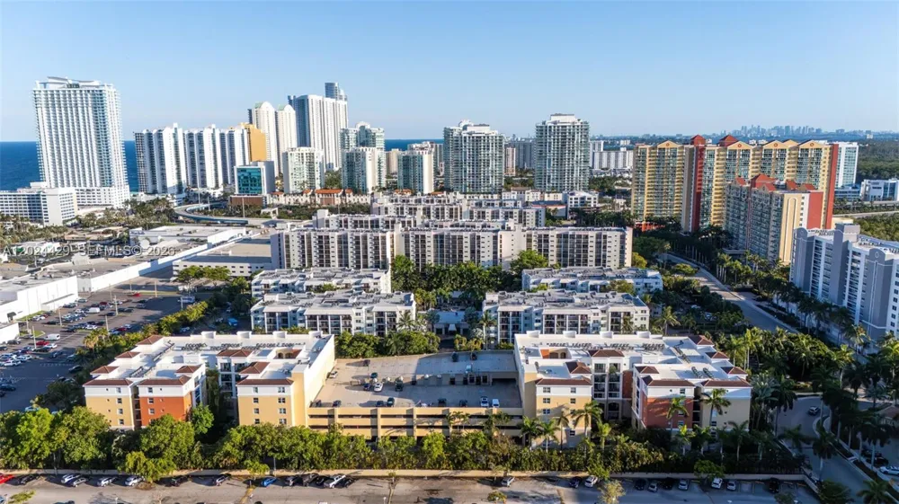 17145 Bay Rd #4204 Sunny Isles Beach, FL 33160