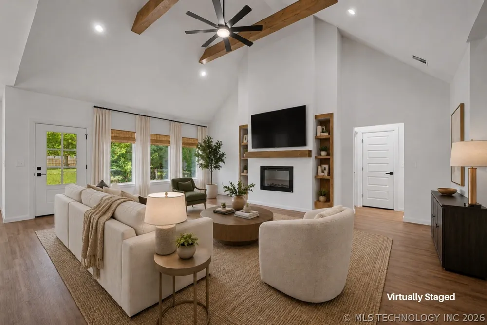 4212 SE Fairview Road Bartlesville, OK 74006