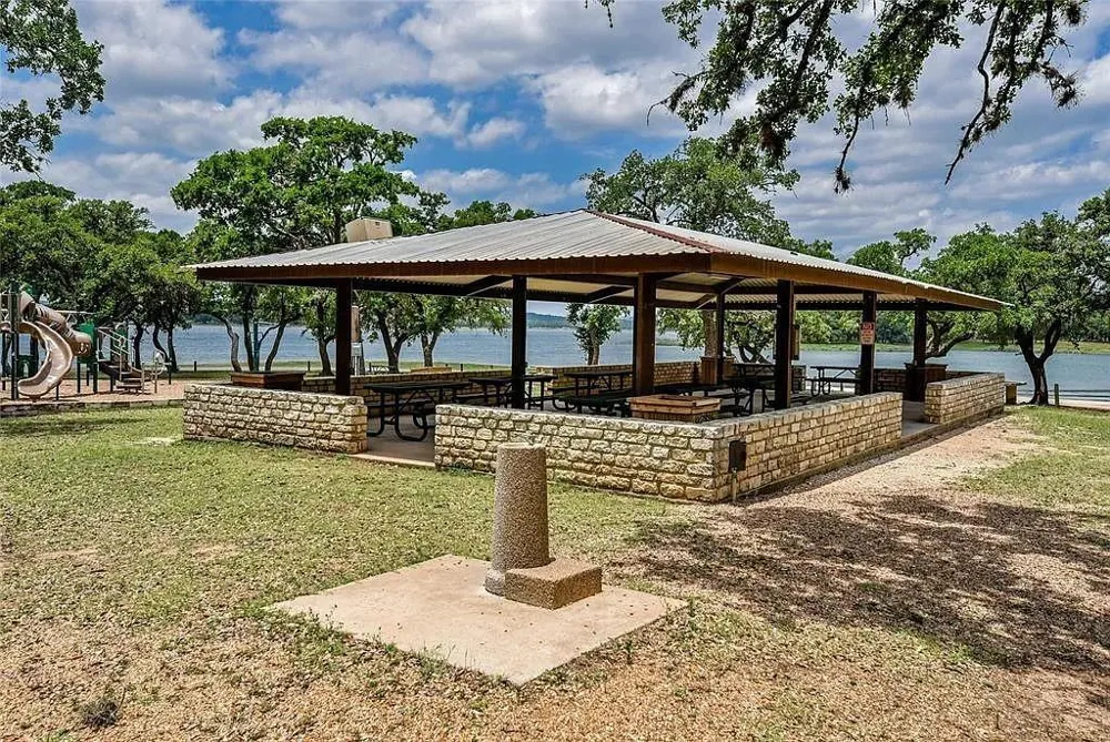8129 Clearwater Cv Cove Leander, TX 78645