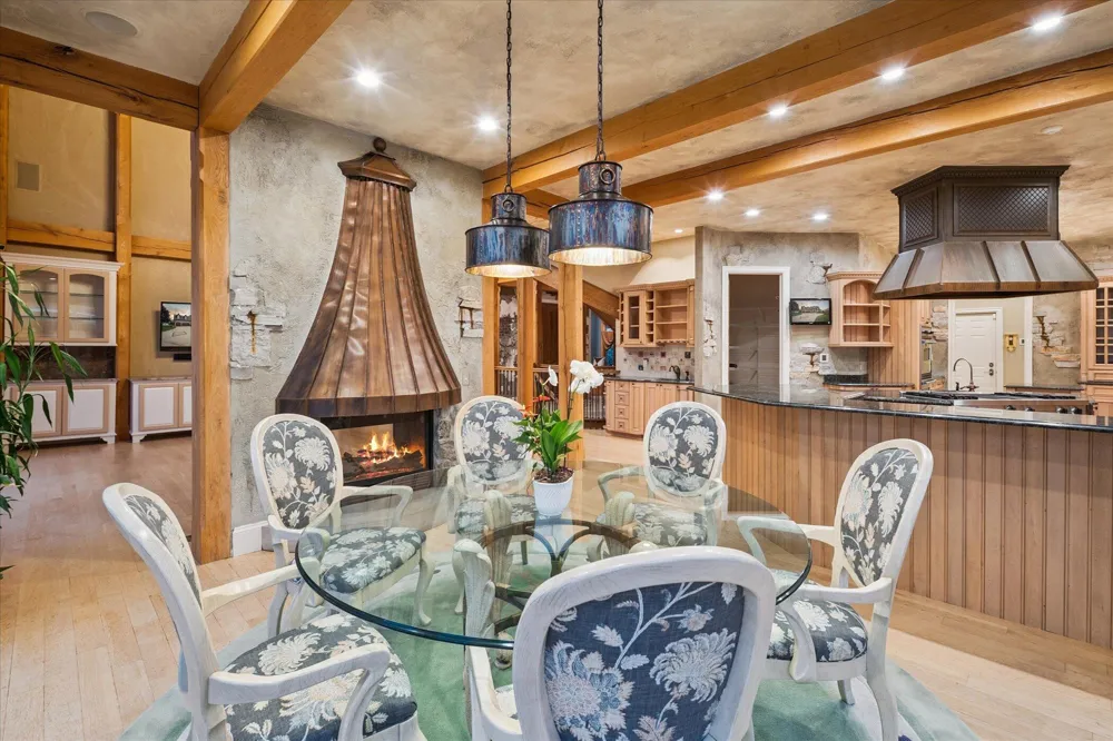 4349 Island View Drive Fenton, MI 48430
