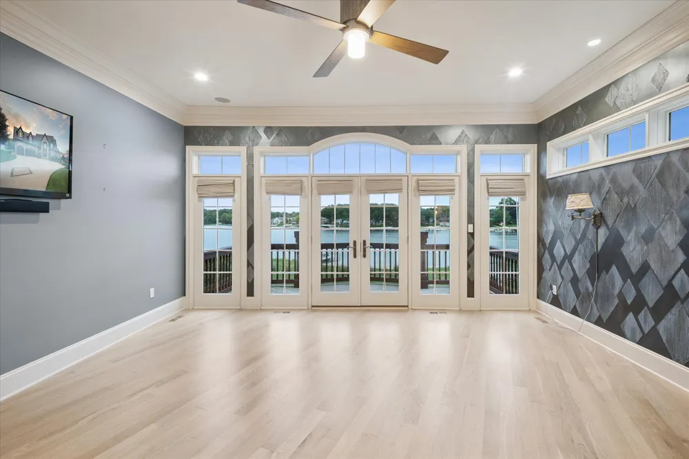 4349 Island View Drive Fenton, MI 48430