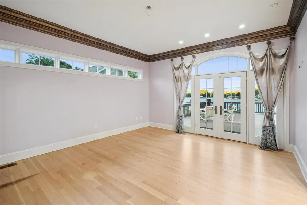 4349 Island View Drive Fenton, MI 48430