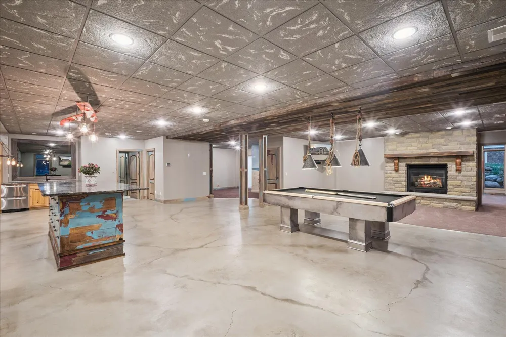 4349 Island View Drive Fenton, MI 48430