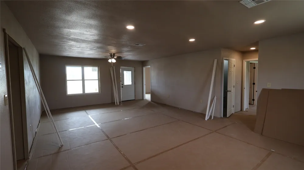 10 Texanna Eufaula, OK 74432
