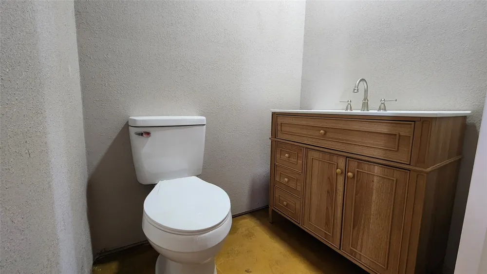 10 Texanna Eufaula, OK 74432