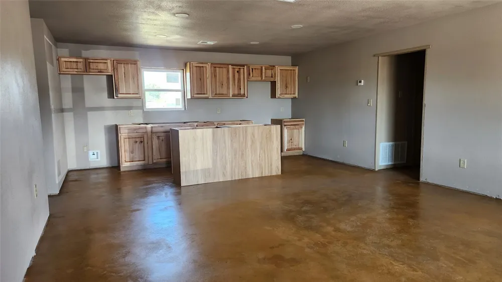 10 Texanna Eufaula, OK 74432