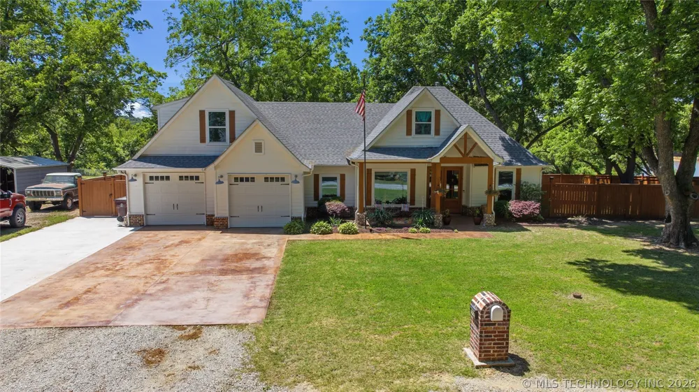 893 E Eufaula, OK 74432