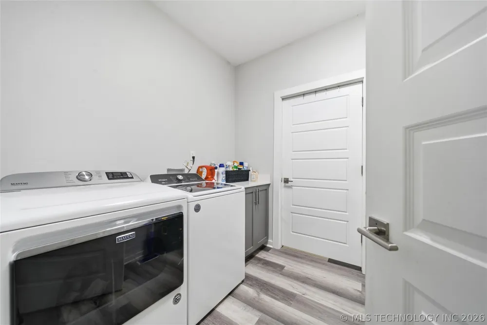 893 E Eufaula, OK 74432