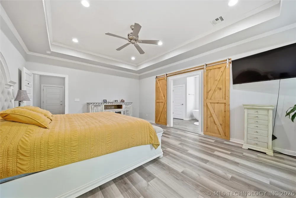 893 E Eufaula, OK 74432