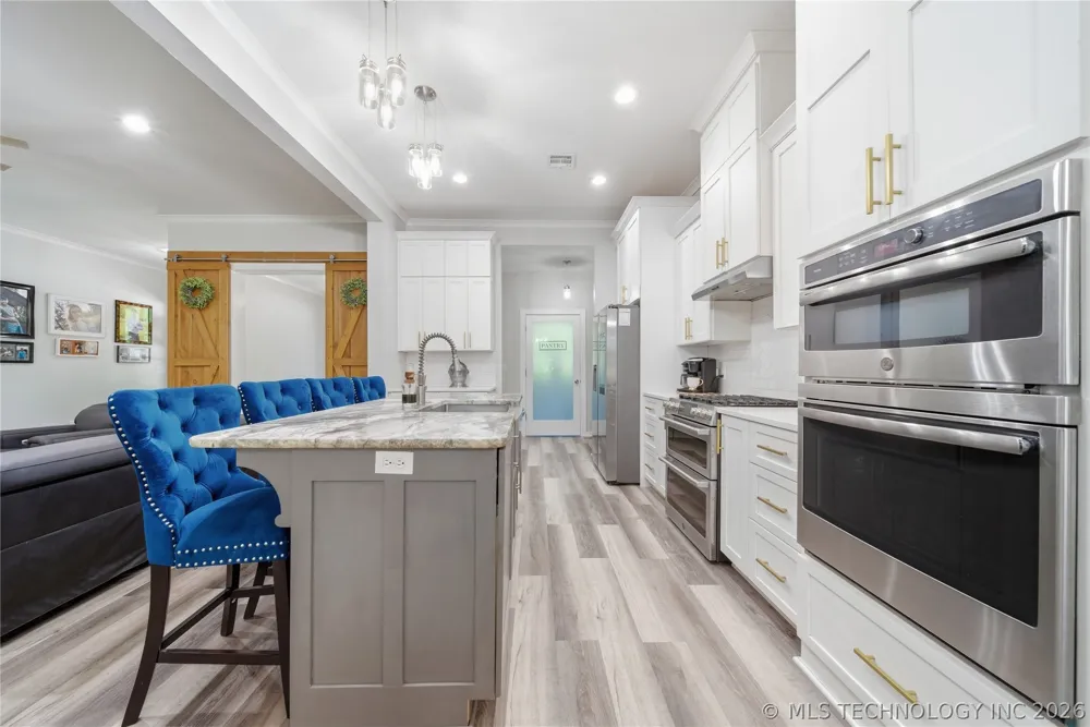 893 E Eufaula, OK 74432