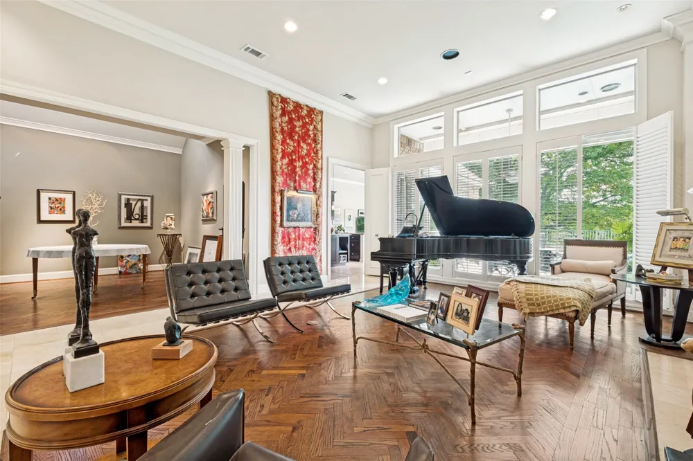 13836 Rockbend Place Dallas, TX 75240