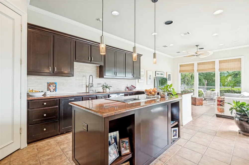 13836 Rockbend Place Dallas, TX 75240