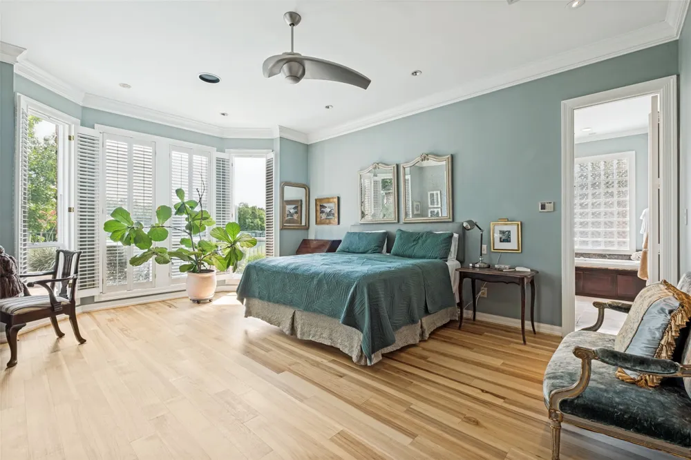 13836 Rockbend Place Dallas, TX 75240