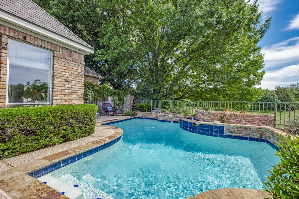 13836 Rockbend Place Dallas, TX 75240
