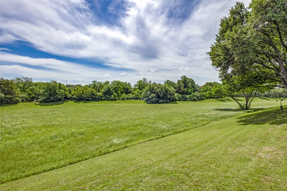 13836 Rockbend Place Dallas, TX 75240
