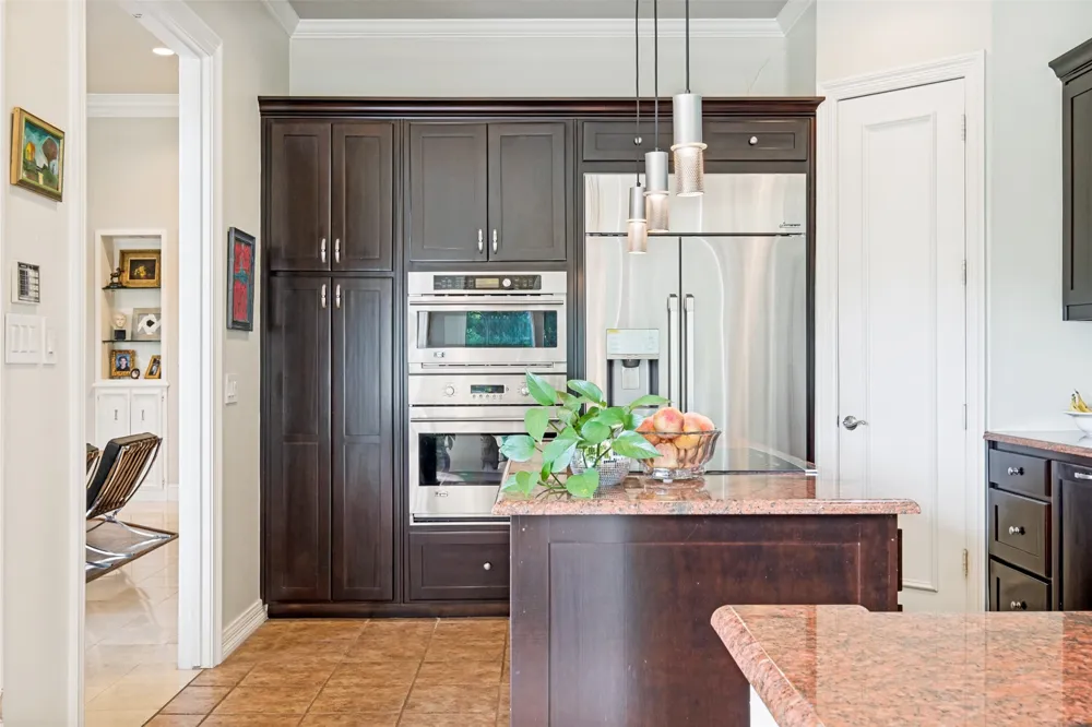 13836 Rockbend Place Dallas, TX 75240